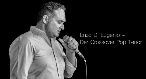 Enzo D' Eugenio beim Konzert am Gutenbergplatz, Bildbearbeitung Magic Picture Photography Karlsruhe